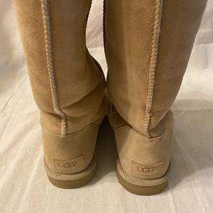 Gently Used Tall Tan UGG Boots